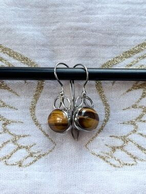 Sterling Silver Tiger's Eye Oval Dangle Earrings - Brown
